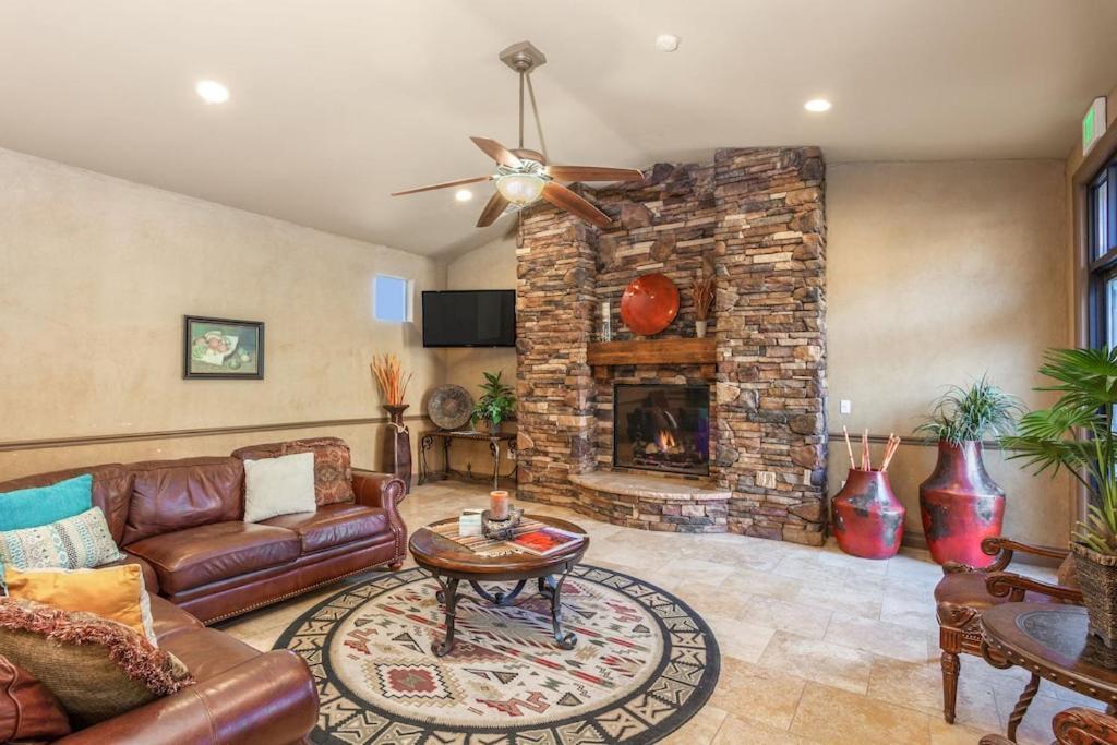 Coral Springs Resort H2 Brand New Home, Community Pool, Outdoor Fireplace, And Near Sand Hollow Washington Luaran gambar